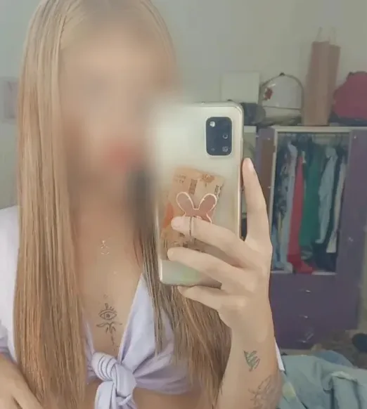 Cornelia, 33
