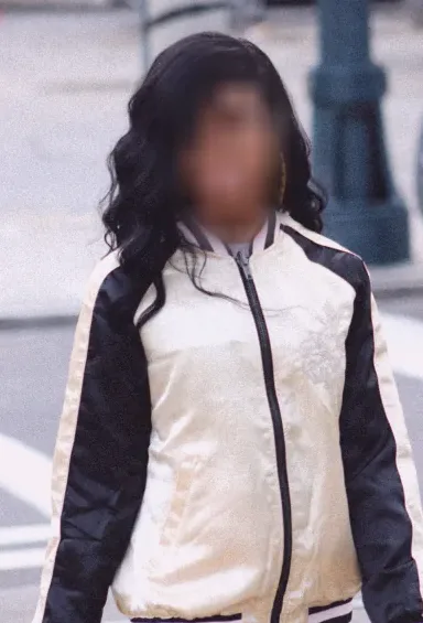 Ingrid, 28