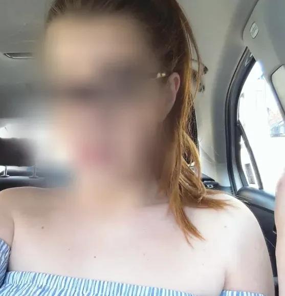 Jennifer, 27