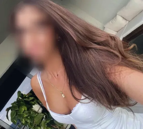Miriam, 30