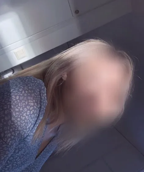 Renate, 19